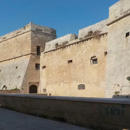 Borghi Antichi * Мола-ди-Бари